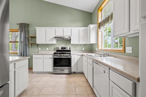 400 Schuller Court, Dundas, MN 55019