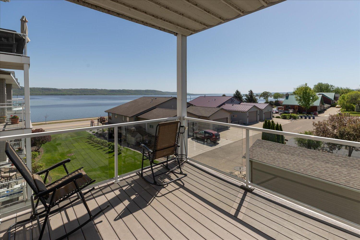 25-25-Patio.jpg