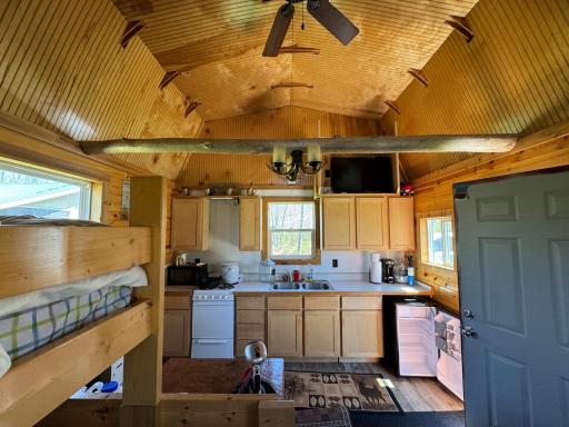 7233 Brown Road, Kettle River, MN 55757