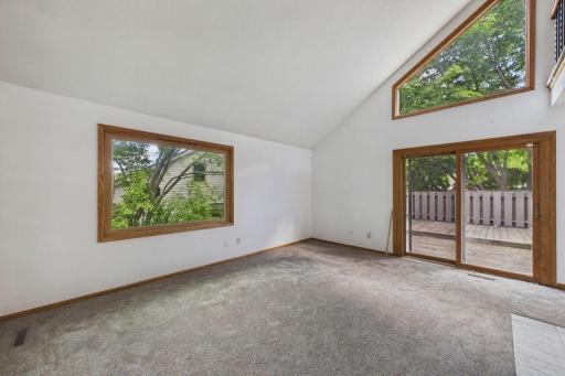 1541 S Bavarian Pass, Minneapolis, MN 55432