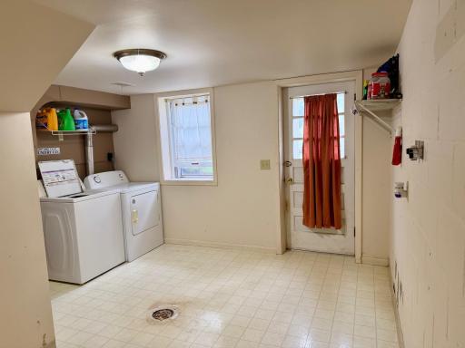406 Olander Street, Worthington, MN 56187