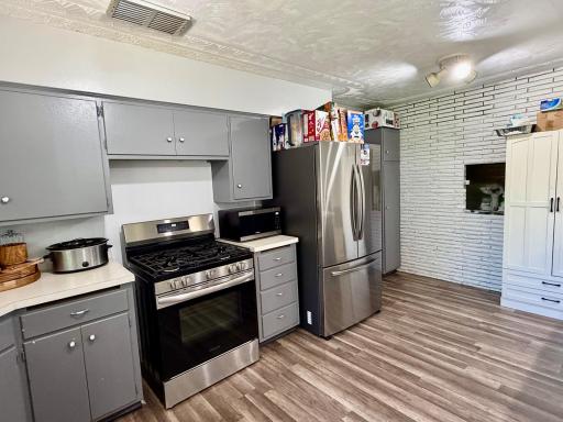 406 Olander Street, Worthington, MN 56187