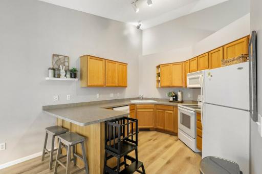 5925 86th Lane N, Brooklyn Park, MN 55443