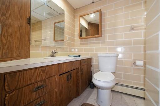 55 10th Avenue N, Waite Park, MN 56387