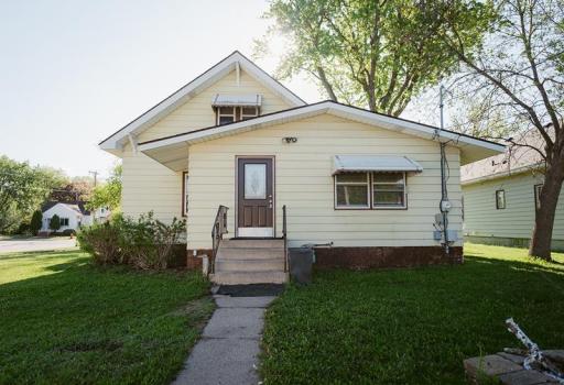 55 10th Avenue N, Waite Park, MN 56387