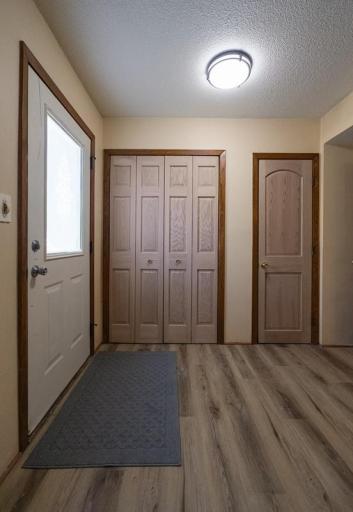 55 10th Avenue N, Waite Park, MN 56387