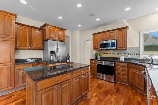 2140 Arnold Palmer Drive, Minneapolis, MN 55449