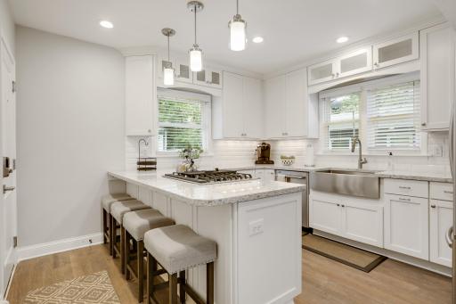4214 Queen Avenue S, Minneapolis, MN 55410