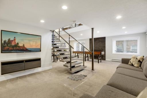 4214 Queen Avenue S, Minneapolis, MN 55410