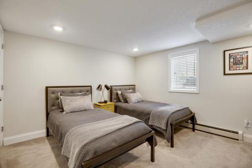 4214 Queen Avenue S, Minneapolis, MN 55410