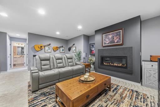 16150 Durango Trail, Lakeville, MN 55044