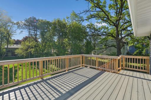 1880 Desoto Street N, Maplewood, MN 55117