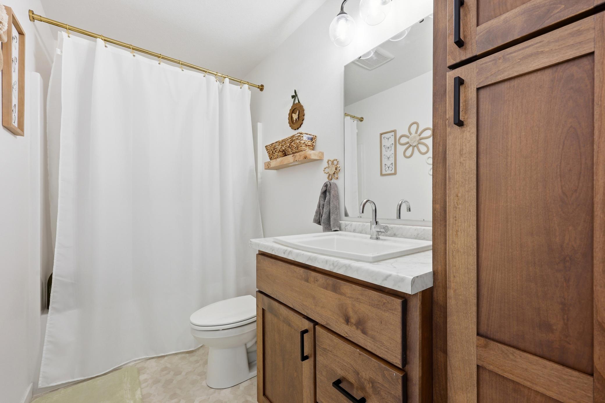 Upstairs Bathroom