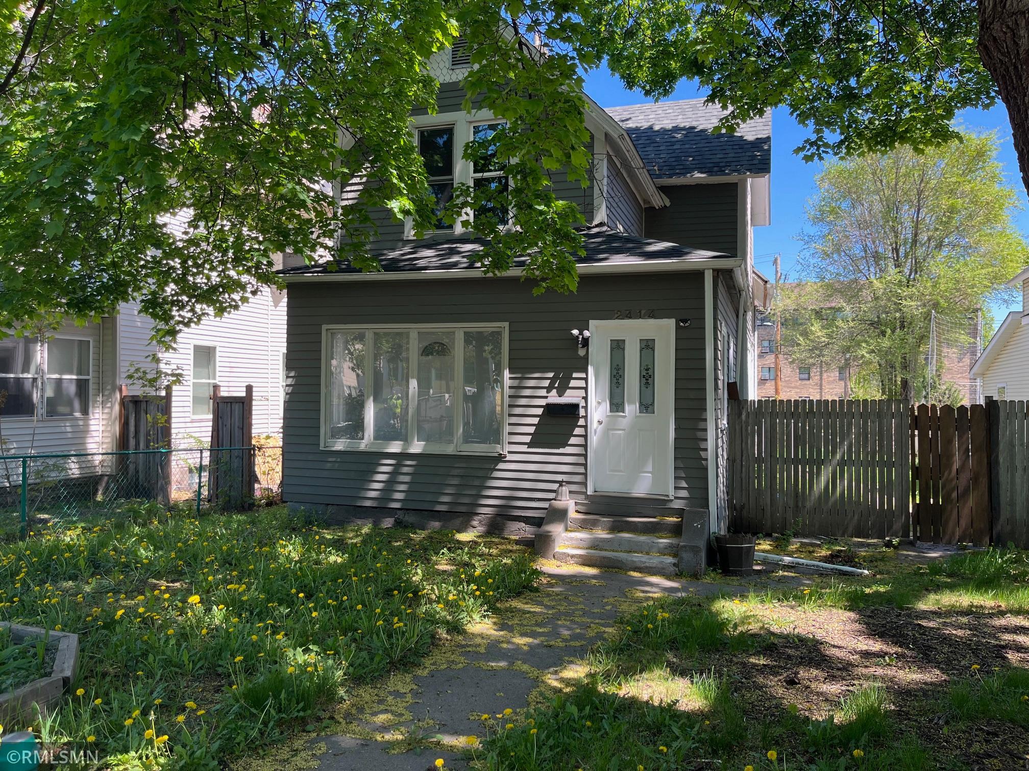 Welcome to 2414 N 4th Street, Minneapolis