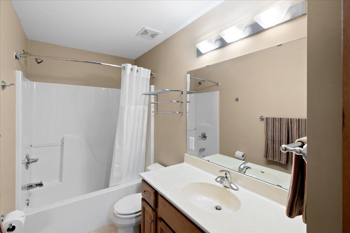 Lower level Full Bath