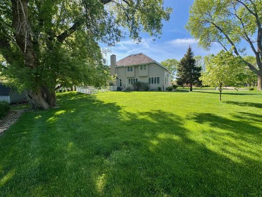 1203 Parkside Drive, Marshall, MN 56258