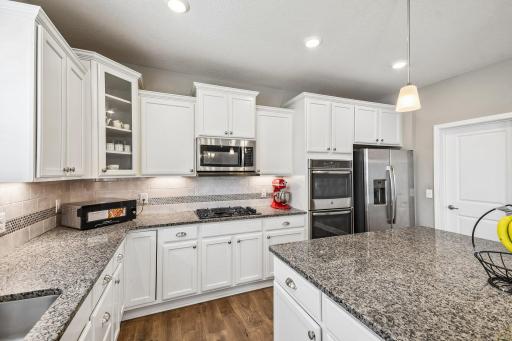 9277 67th Street S, Cottage Grove, MN 55016