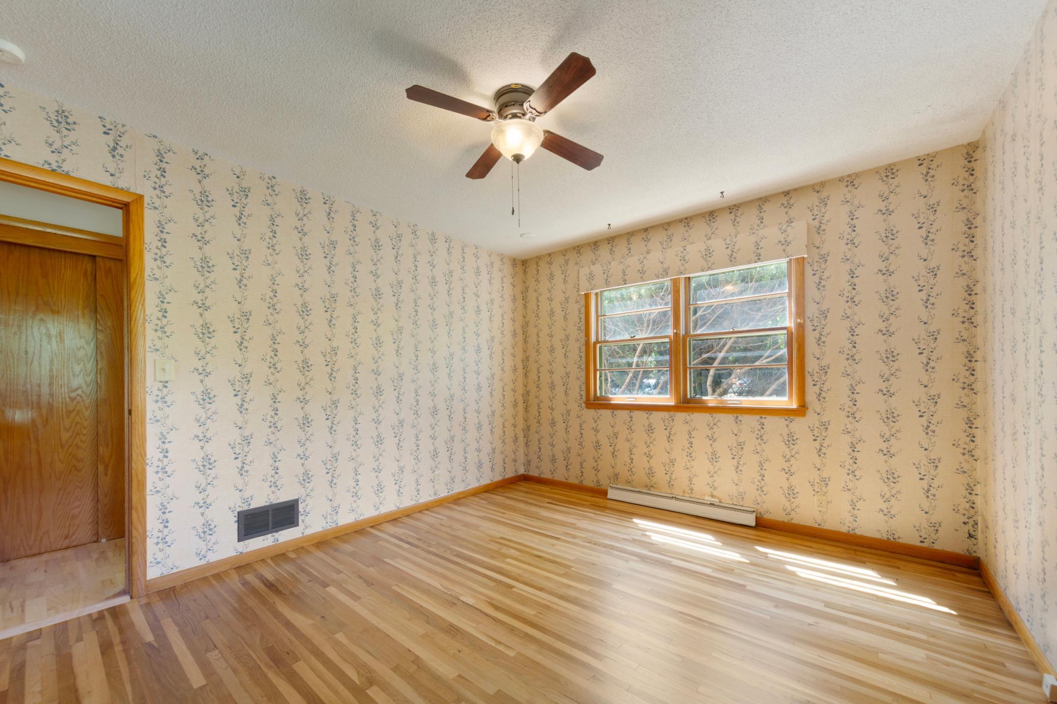 Bedroom #1