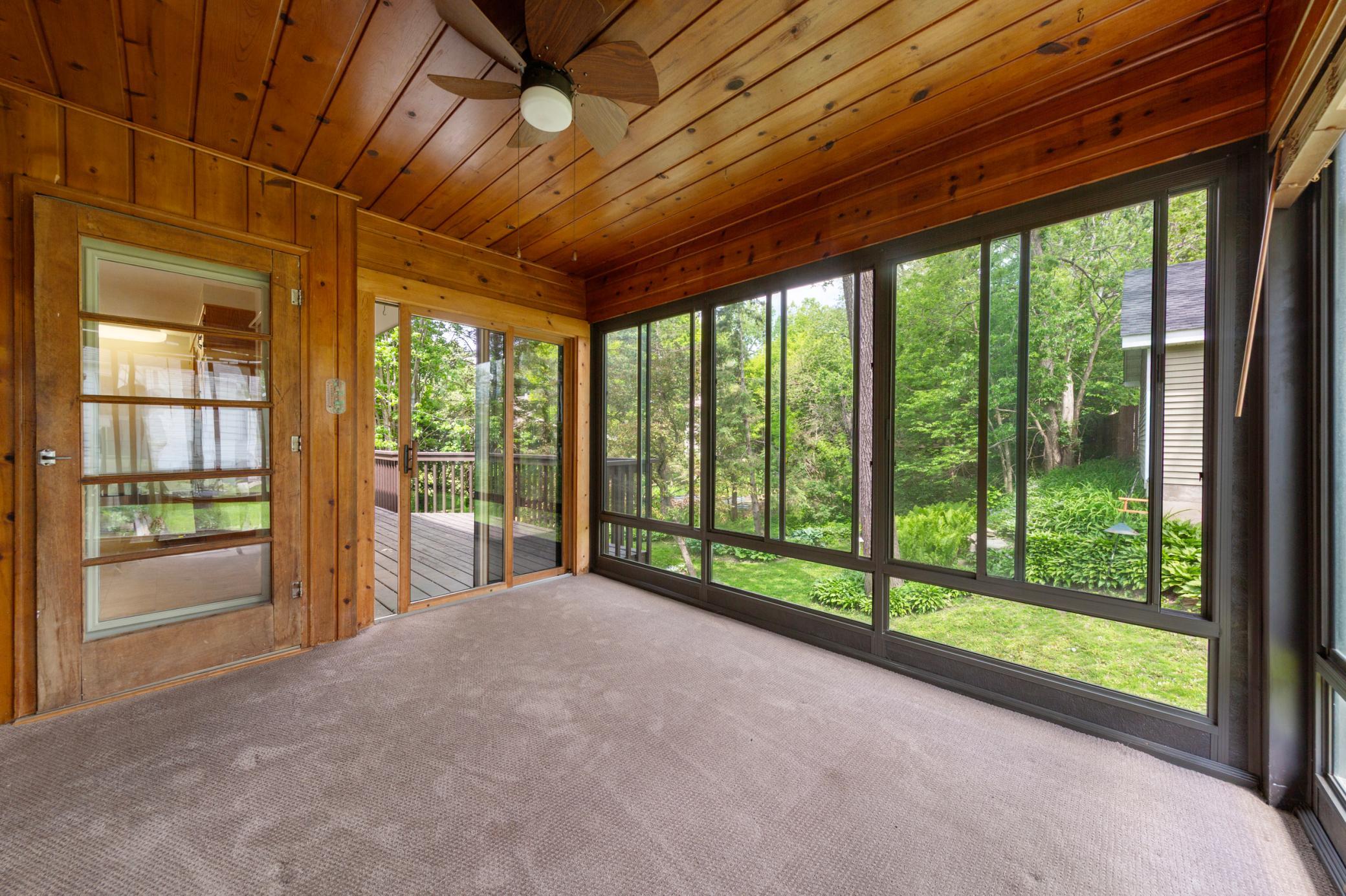 screened porch
