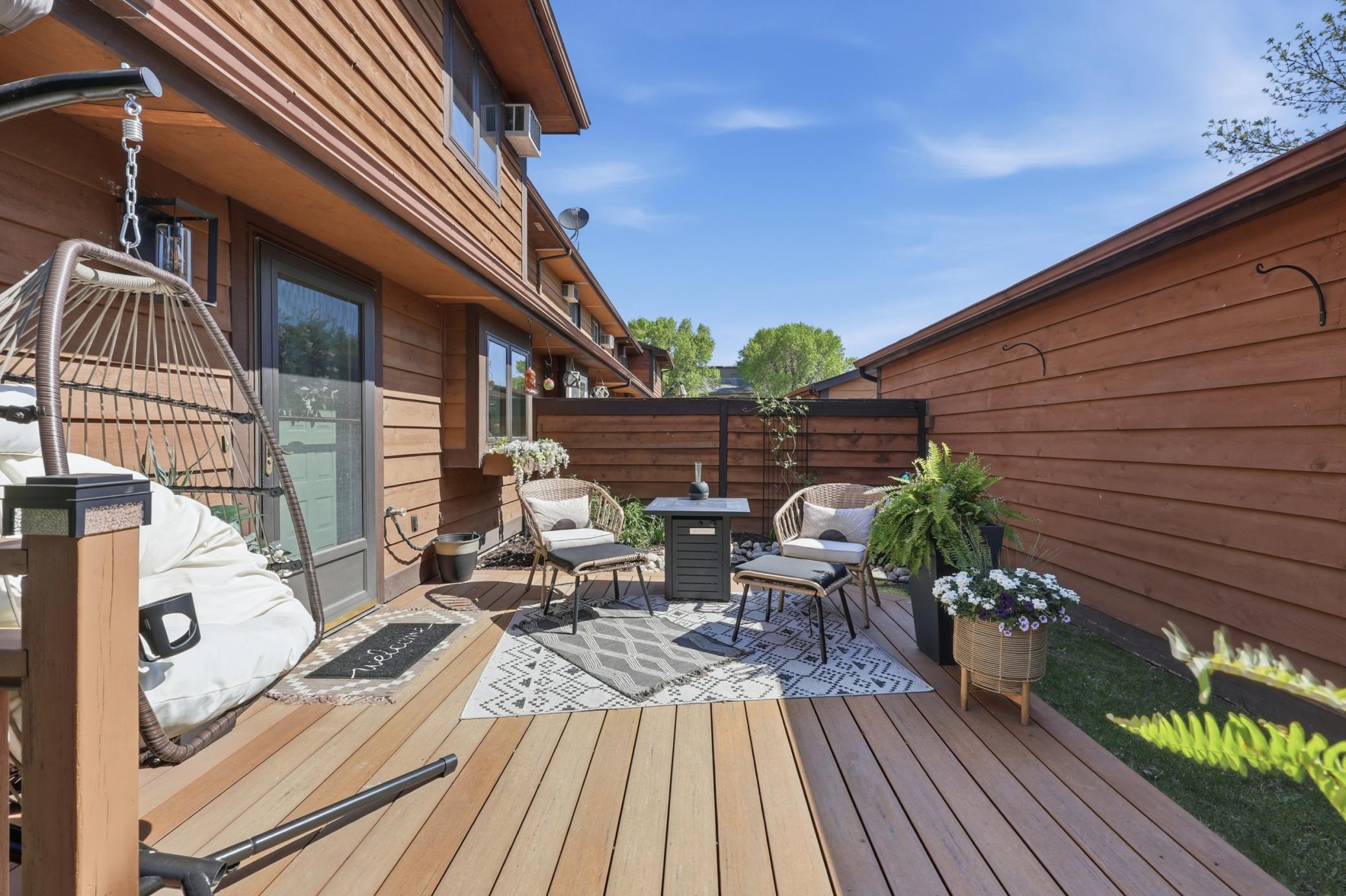 Deck