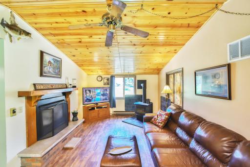 28709 Pacer Drive, Browerville, MN 56438