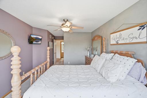 2111 Eagle Trace Lane, Saint Paul, MN 55129