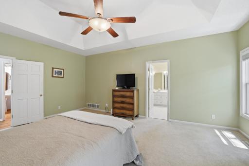 1084 Tamberwood Court, Saint Paul, MN 55125
