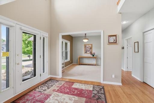 1084 Tamberwood Court, Saint Paul, MN 55125