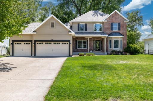 1084 Tamberwood Court, Saint Paul, MN 55125