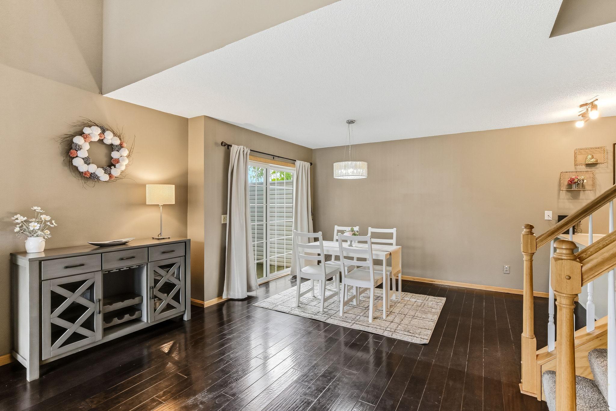 7-web-or-mls-3601-Genevieve-Ave-07.jpg
