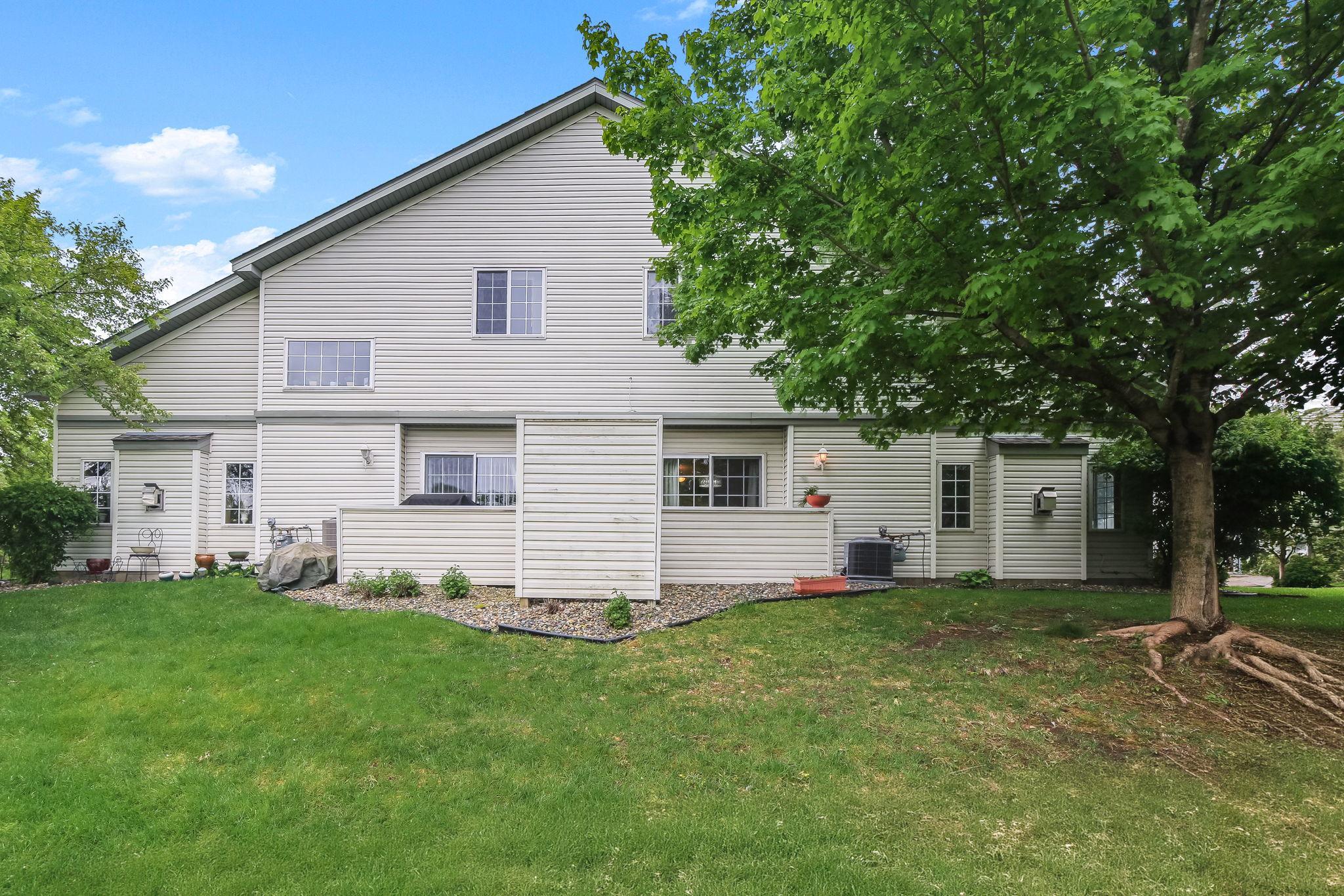 34-web-or-mls-3601-Genevieve-Ave-34.jpg