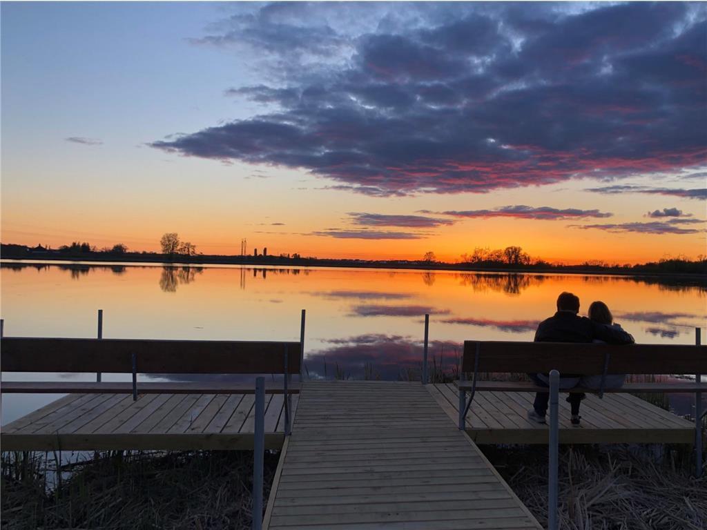 Shared dock with amazing views!
