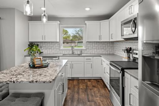 1437 E Gateway Circle S, Fargo, ND 58103