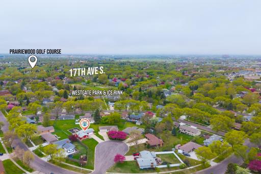 1437 E Gateway Circle S, Fargo, ND 58103