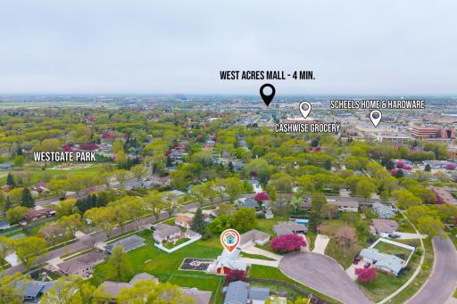 1437 E Gateway Circle S, Fargo, ND 58103