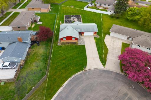 1437 E Gateway Circle S, Fargo, ND 58103