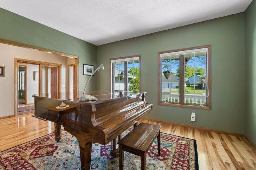 15722 Crystal Path, Rosemount, MN 55068