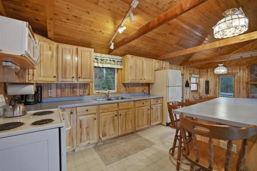 7192 Hinsdale Island, Cook, MN 55723