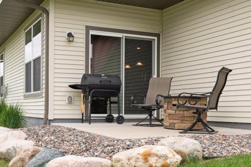 1106 Lorraine Court, Carver, MN 55315