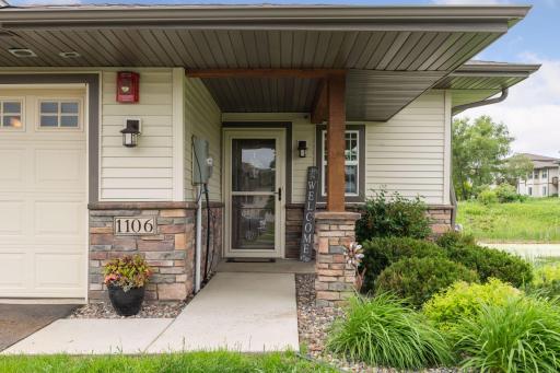 1106 Lorraine Court, Carver, MN 55315