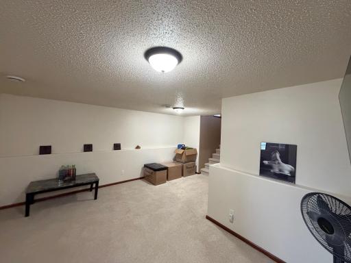 4294 Auburn Avenue S, Fargo, ND 58104
