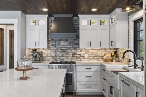1317 Trinity Pines Drive NW, Backus, MN 56435