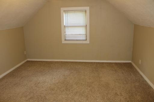 411 S River Street, Cook, MN 55723