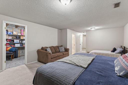 149 Riverview Drive, 11, Monticello, MN 55362