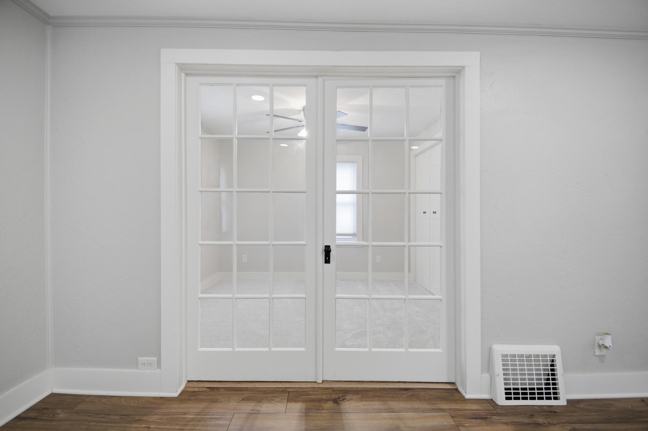 605_9th_ave_sw_027.jpg