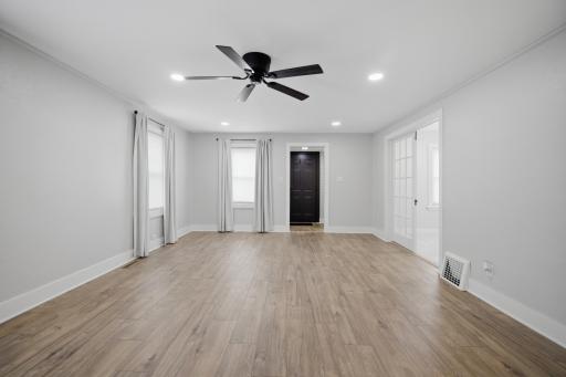 605_9th_ave_sw_022.jpg