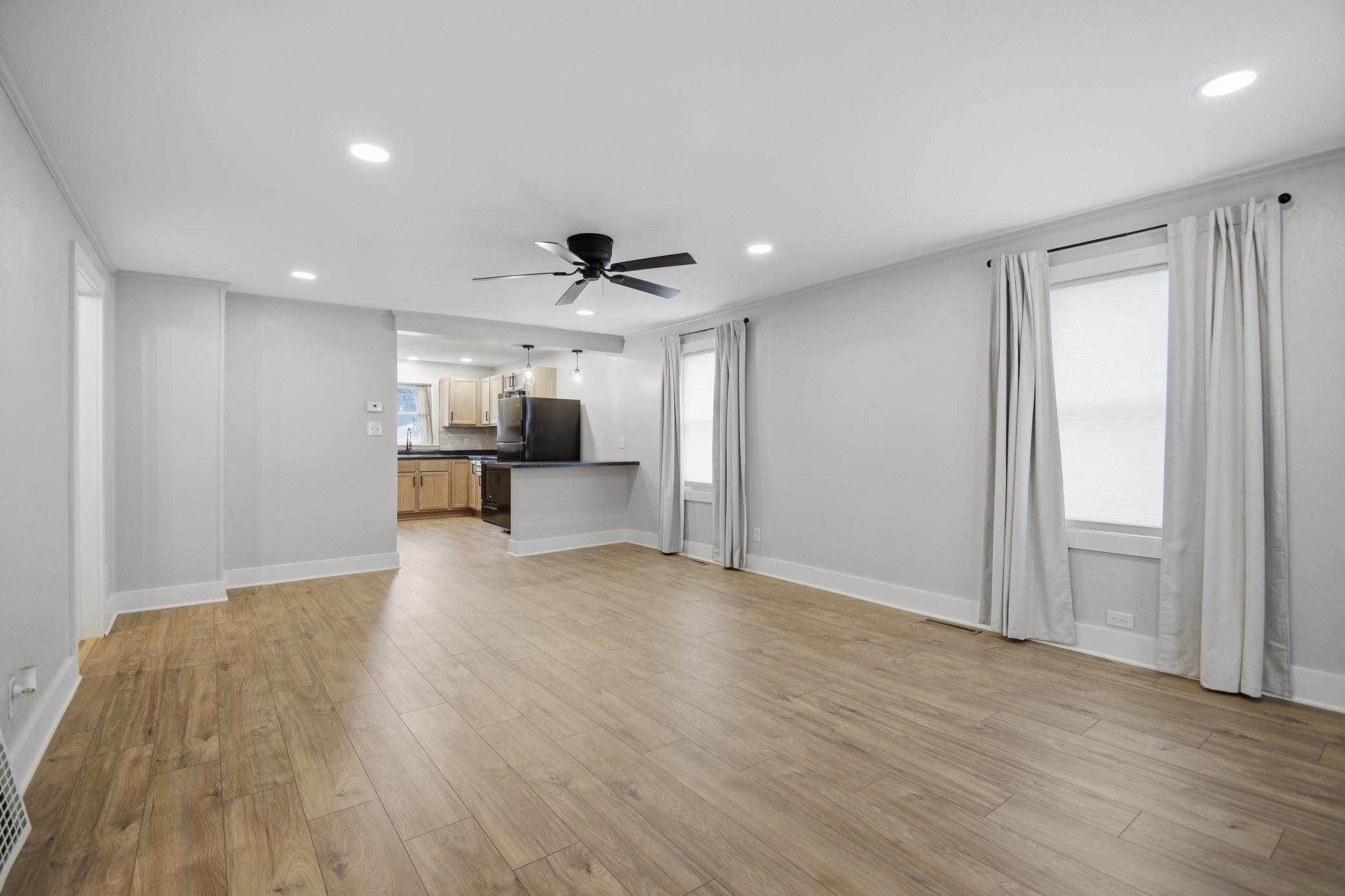 605_9th_ave_sw_012.jpg