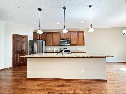 9496 Declaration Drive, Chanhassen, MN 55317