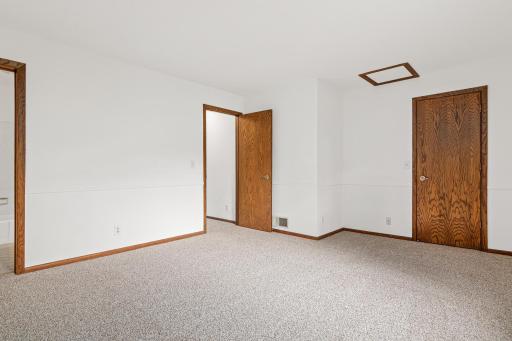11210 Partridge Street NW, Minneapolis, MN 55433