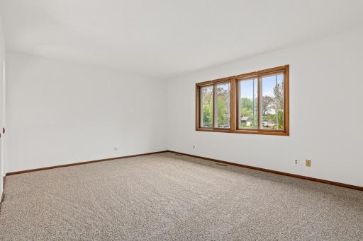 11210 Partridge Street NW, Minneapolis, MN 55433